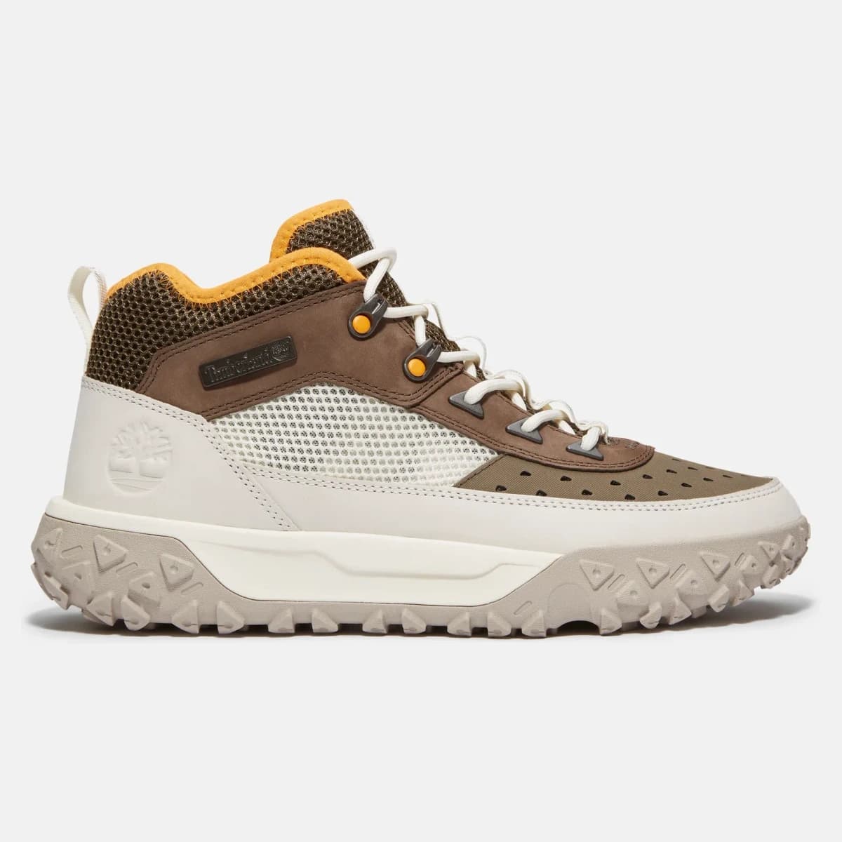 Timberland Motion 6 Sneaker Medium Brown Nubuck. Vista 1 del modelo. Imagen de catálogo del producto.