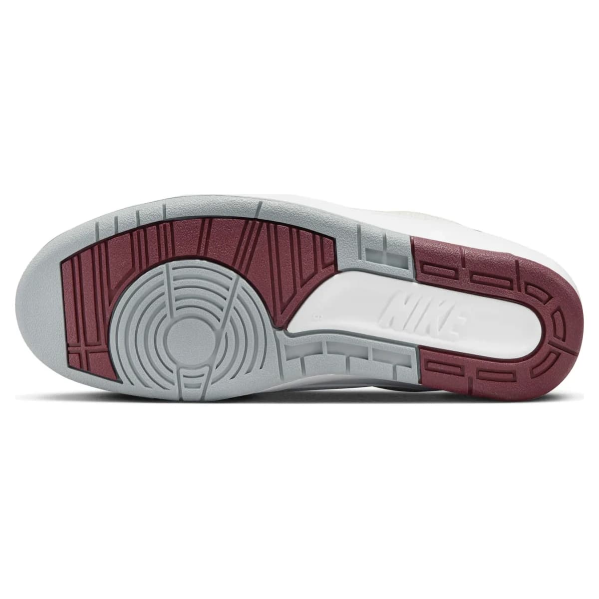 Air Jordan 2 Low Cherrywood. Vista 2 del modelo. Imagen de catálogo del producto.